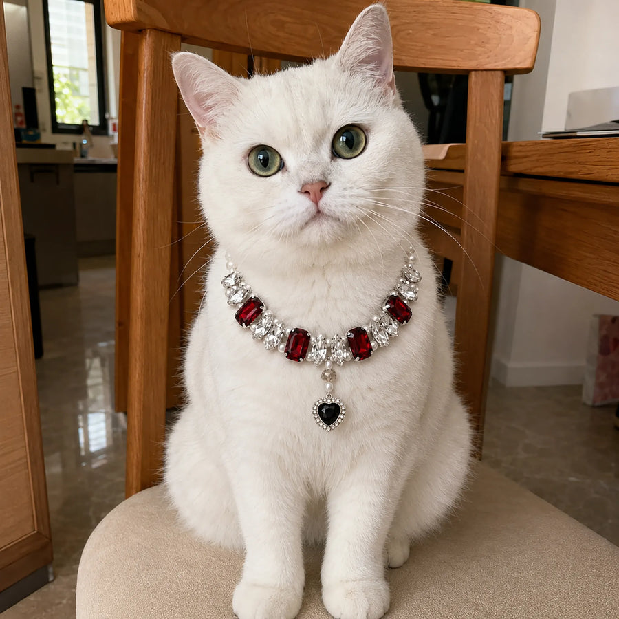 Vanderclix Faceted Drop Necklace Burgundy White Cat Seated