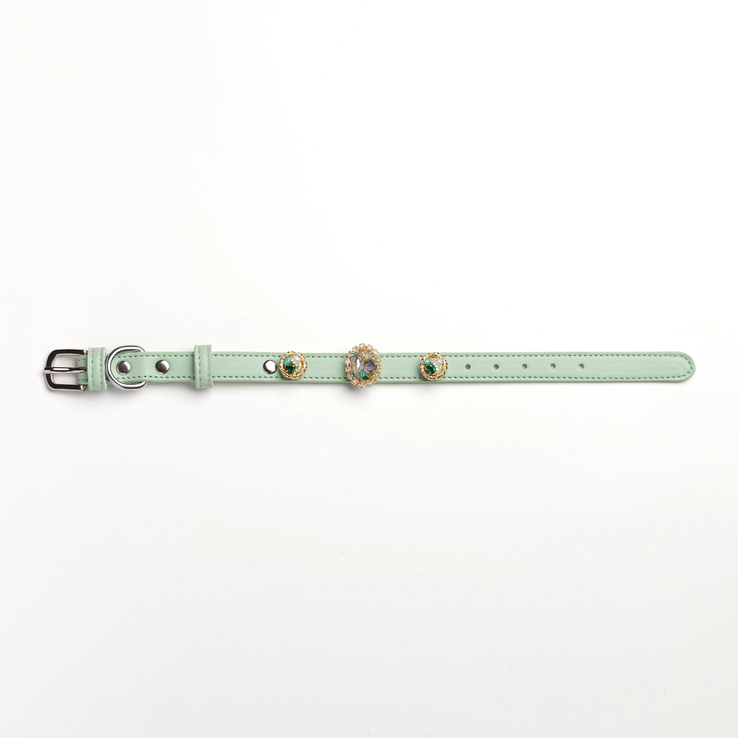 Vanderclix&Co. green dog collar with vintage bloom snap-on charms, size S, front view.