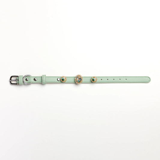 Vanderclix&Co. green dog collar with vintage bloom snap-on charms, size S, front view.